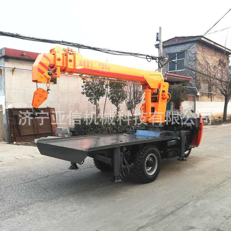 液压油电两用三轮3吨小吊机 农用三马子背树吊 拉棺下葬三轮吊车