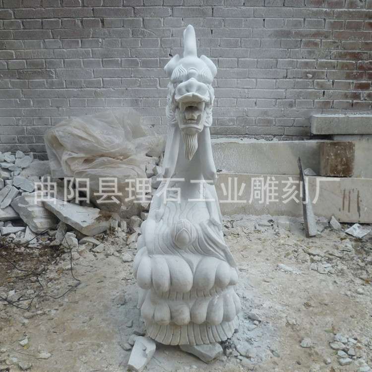 石雕龙头鱼 汉白玉鳌鱼 大理石鲤鱼跳龙门雕塑 神兽龙鱼喷水摆件