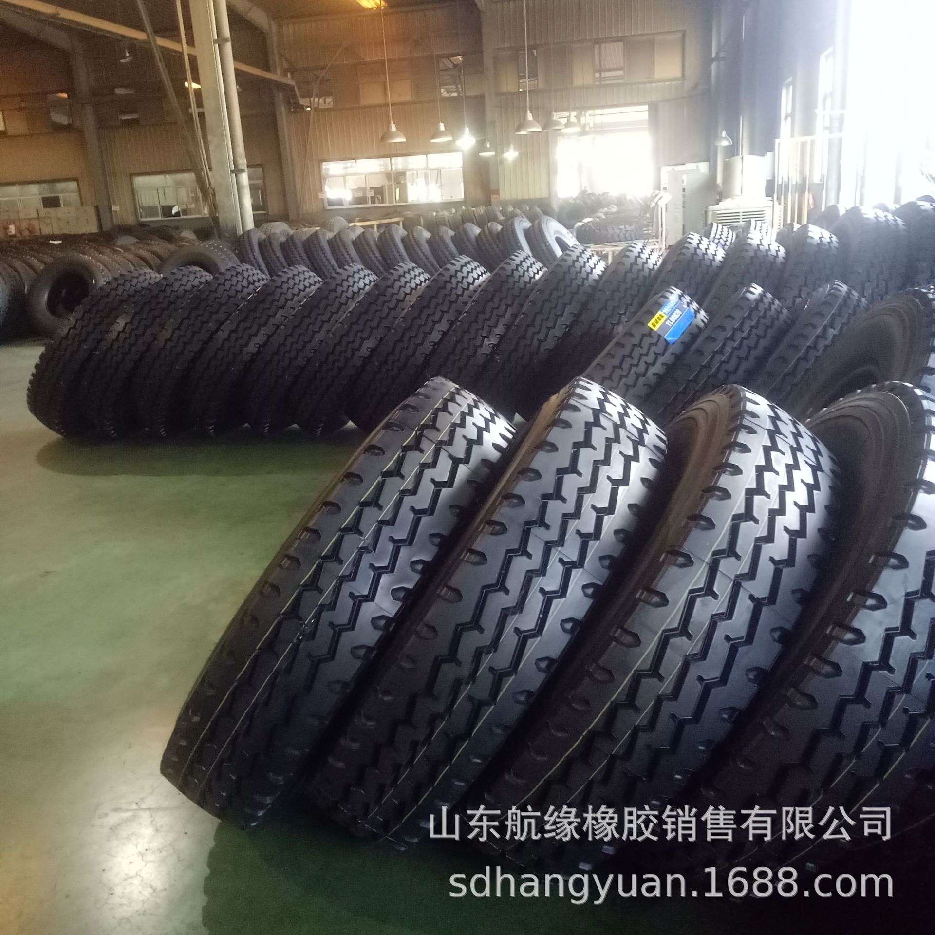 厂家大量 900R20轮胎 卡车货车载重钢丝胎 900-20 现货销售