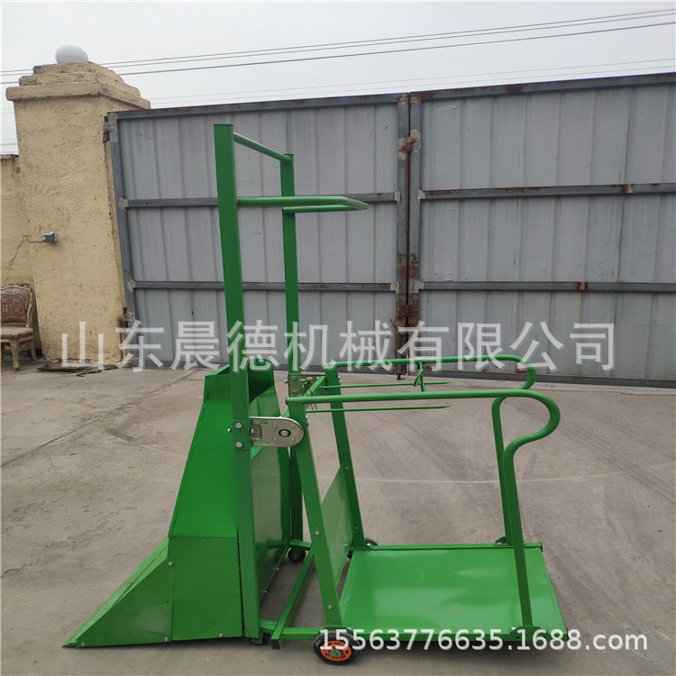 汽油自走式谷物装袋机晒场用