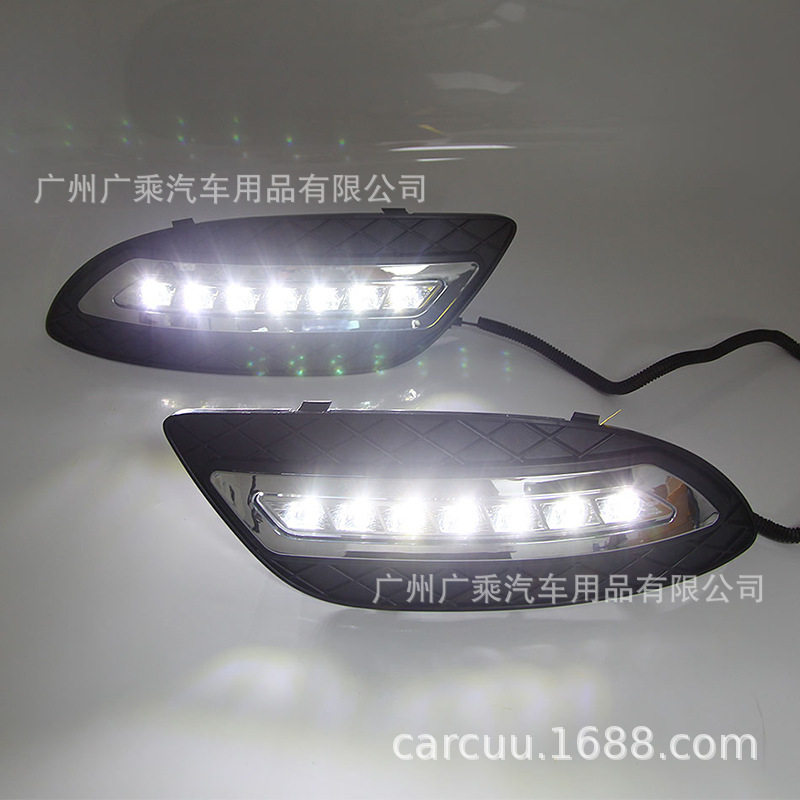 适用于11-15年奔驰唯雅诺日行灯viano日间行车灯雾灯