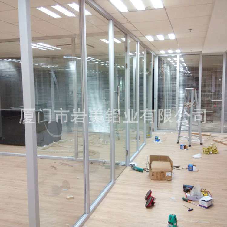 厂家直销 透明移动玻璃隔断 简易移动屏风 办公室移动屏风