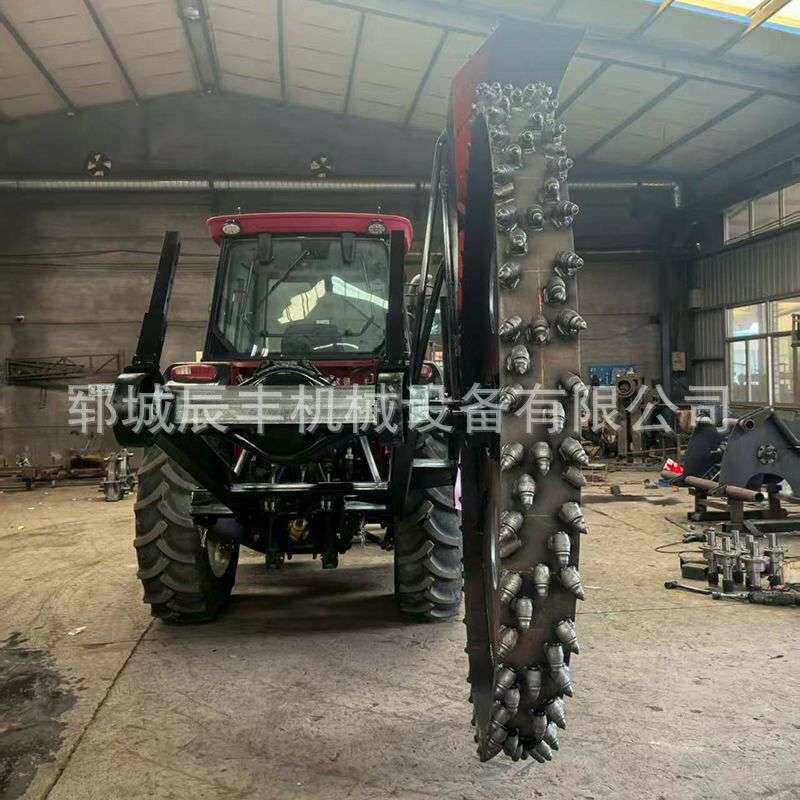 大型圆盘式开沟机拖拉机后置式排水挖沟机开沟深挖一体机开槽机