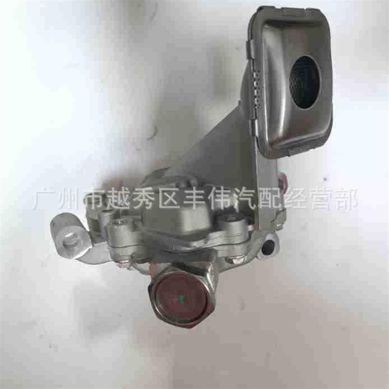 适用于丰田1ZR 2ZR 3RZ发动机机油泵 15100-37030 15100-0T010