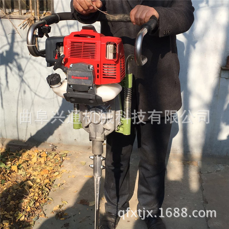 兴通进口汽油带土球挖树移栽机
