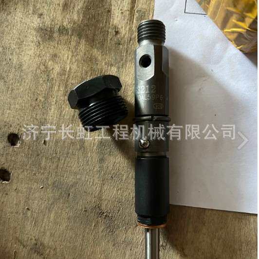 现货供应山推SE220挖掘机配件：4063212 SE240喷油器