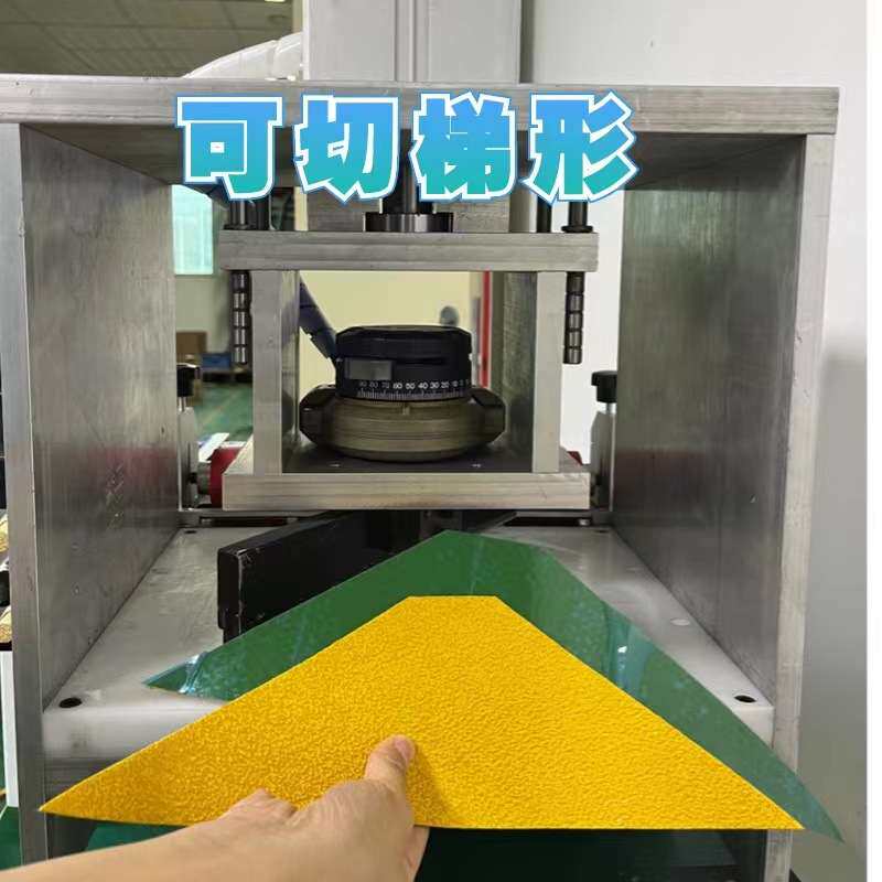 自动送料PVC电池套膜旋转裁切机热缩套管切管机镭电池自动裁剪机