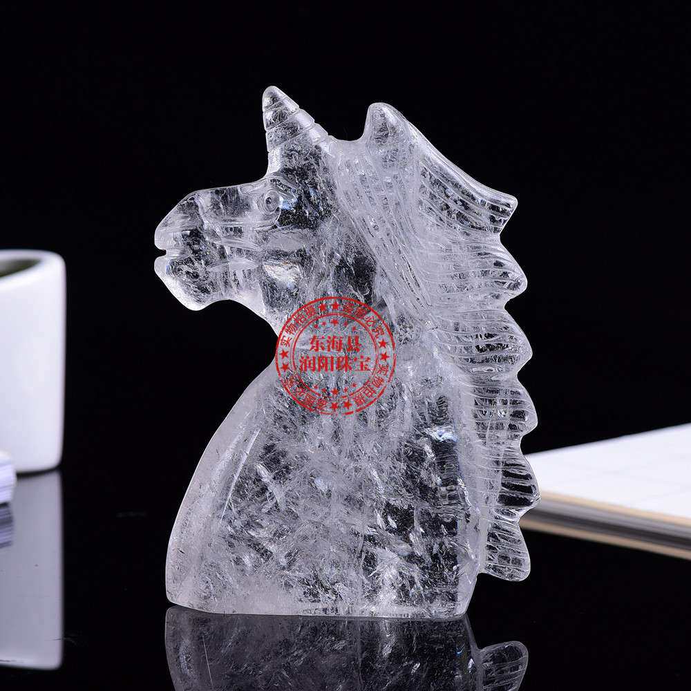 东海天然白水晶独角兽原石打磨手工雕刻宝石工艺品摆件厂家