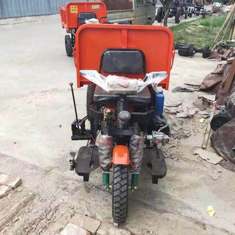 建筑工地柴油三轮车型液自压三马车RDT矿卸用三开门翻斗小车