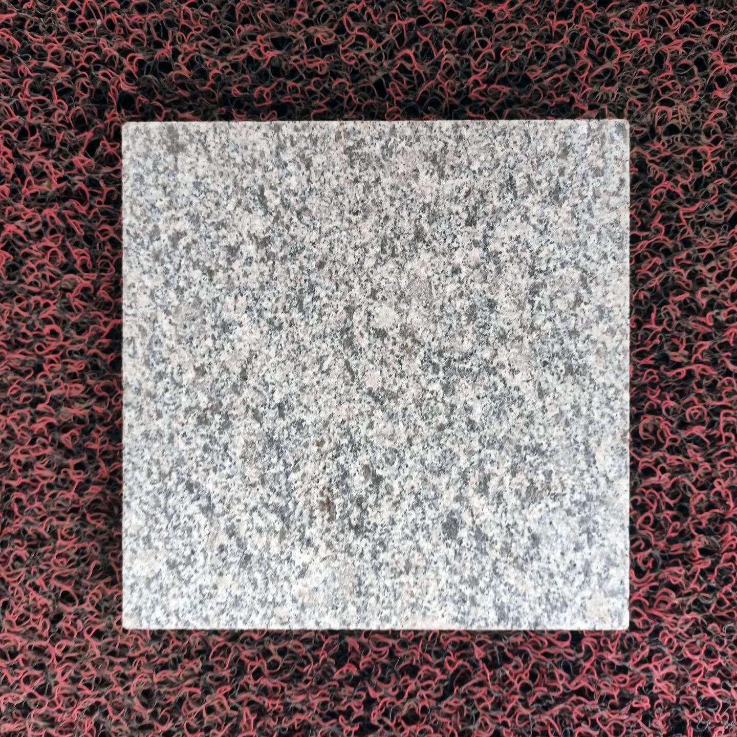 福建细花G602 天然花岗岩芝麻白芝麻灰路沿石火烧板石材