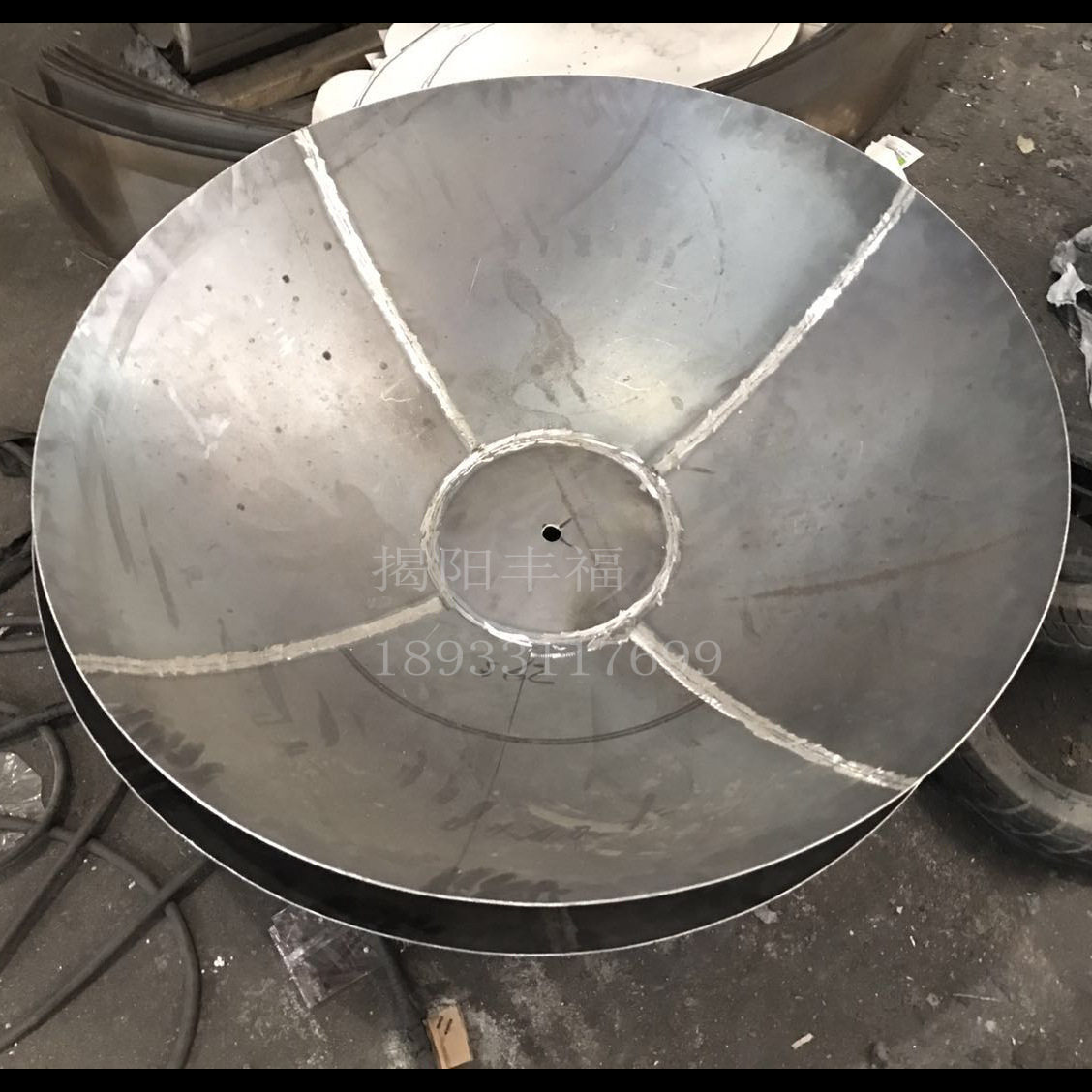 不锈钢半圆球金属1/3空心球不锈钢2/3圆球金属锅造型