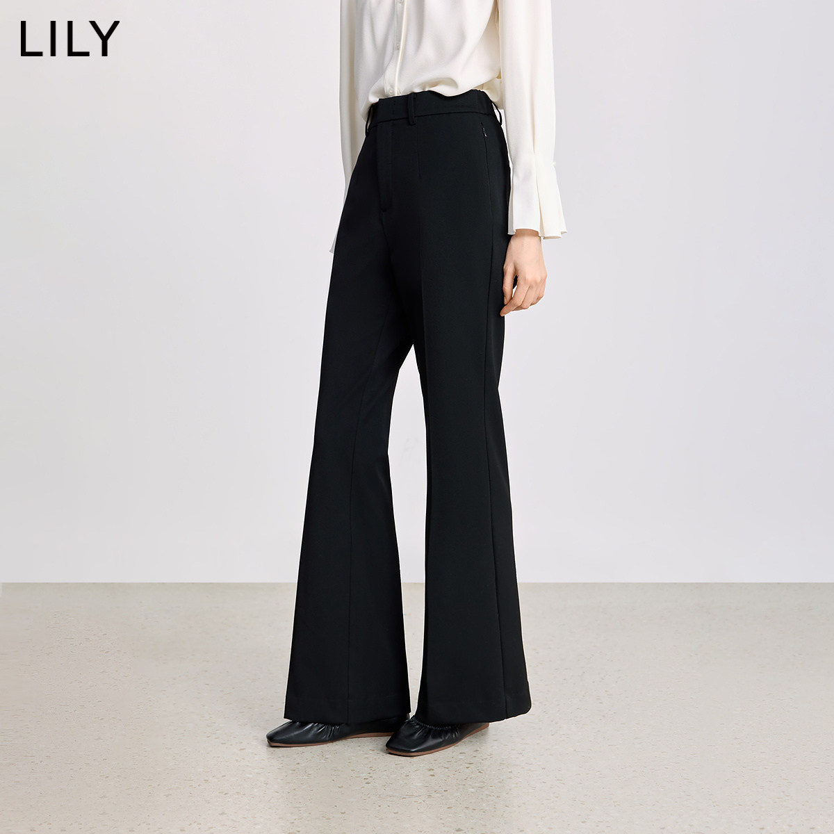 LILY2026冬新款女装复古窄版休闲弹力加绒气质通勤黑色微喇裤西裤