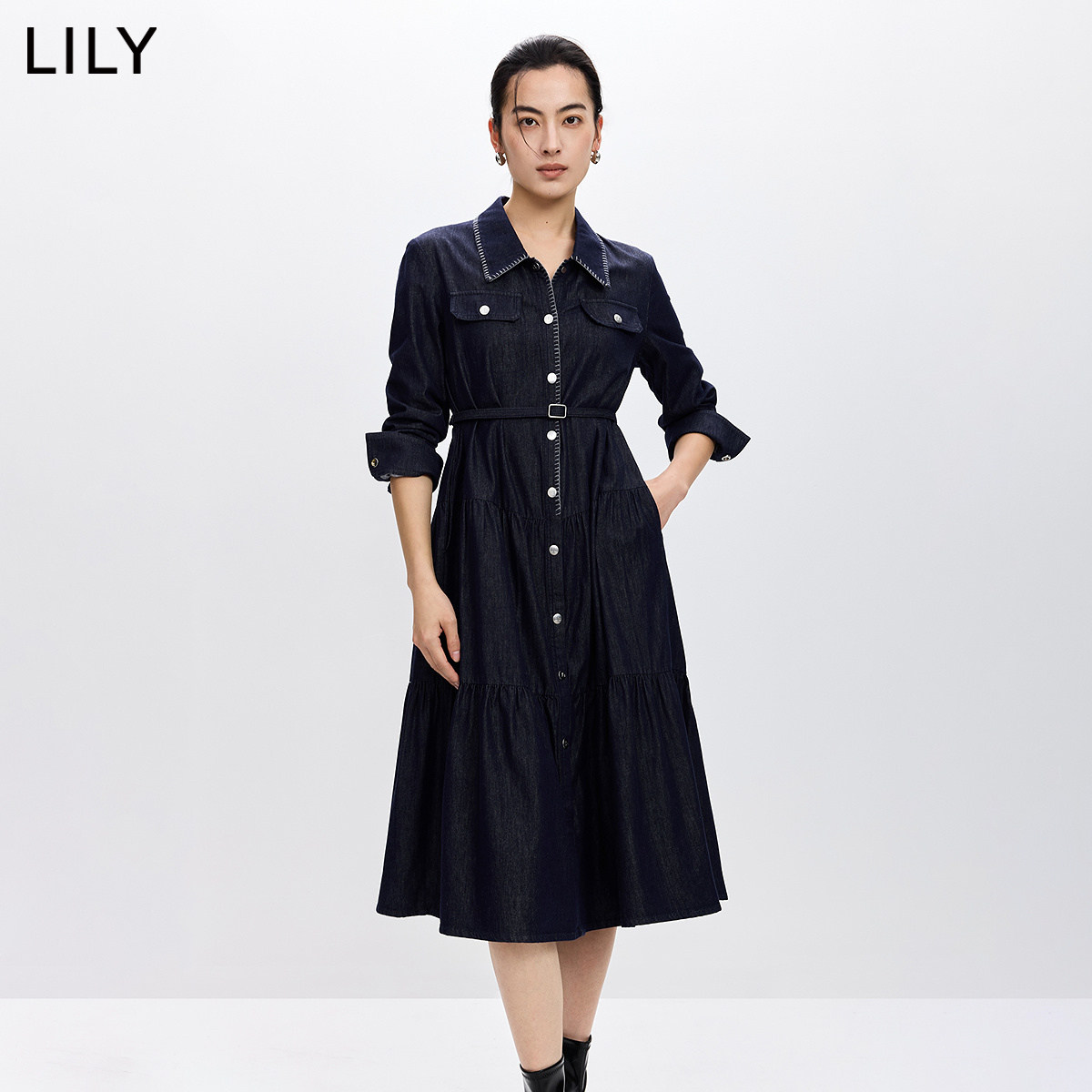 LILY2026春新款女装含醋酸莱赛尔翻领垂感收腰气质通勤牛仔连衣裙