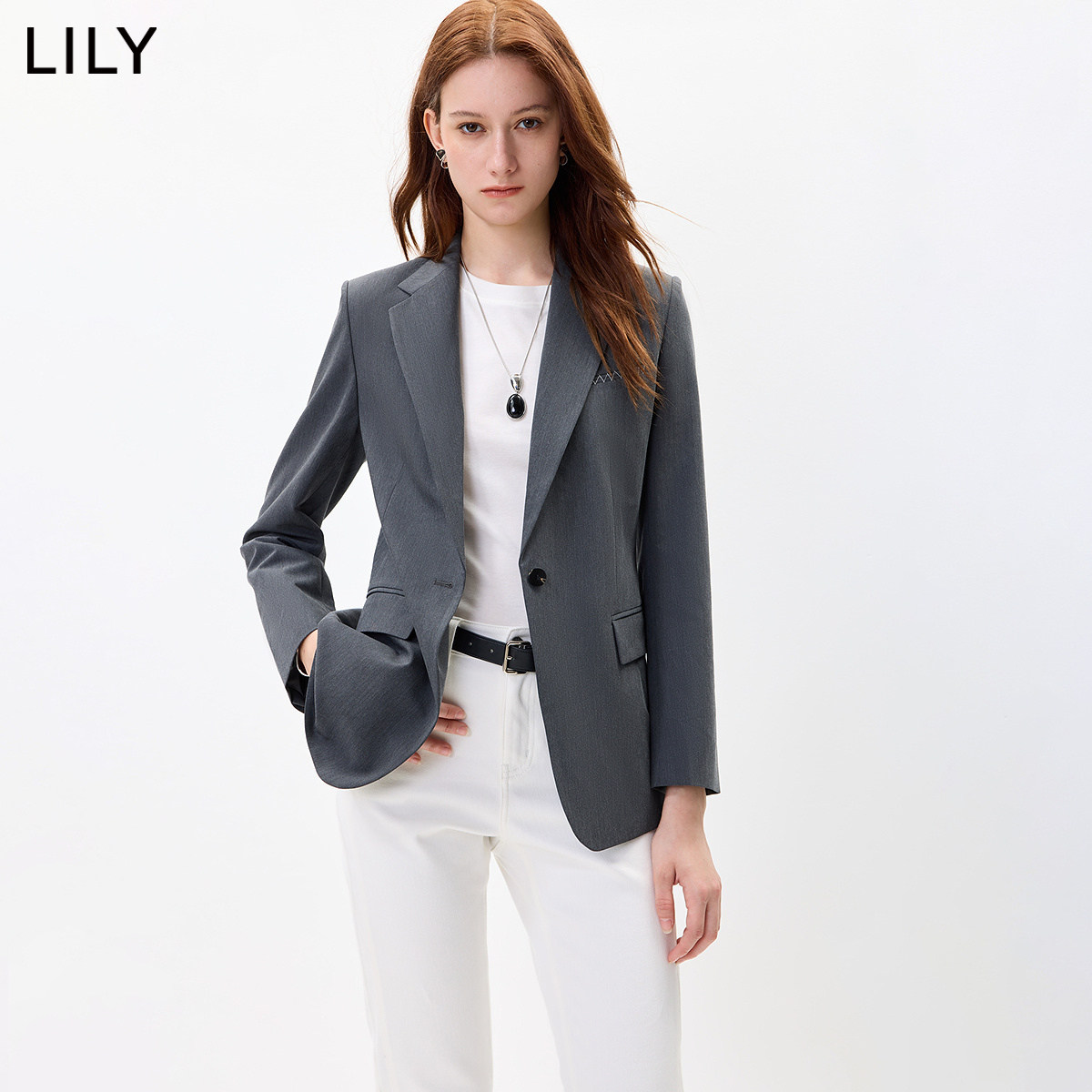 LILY2026秋新款女装经典简约单排扣垫肩休闲商务通勤长袖西装外套
