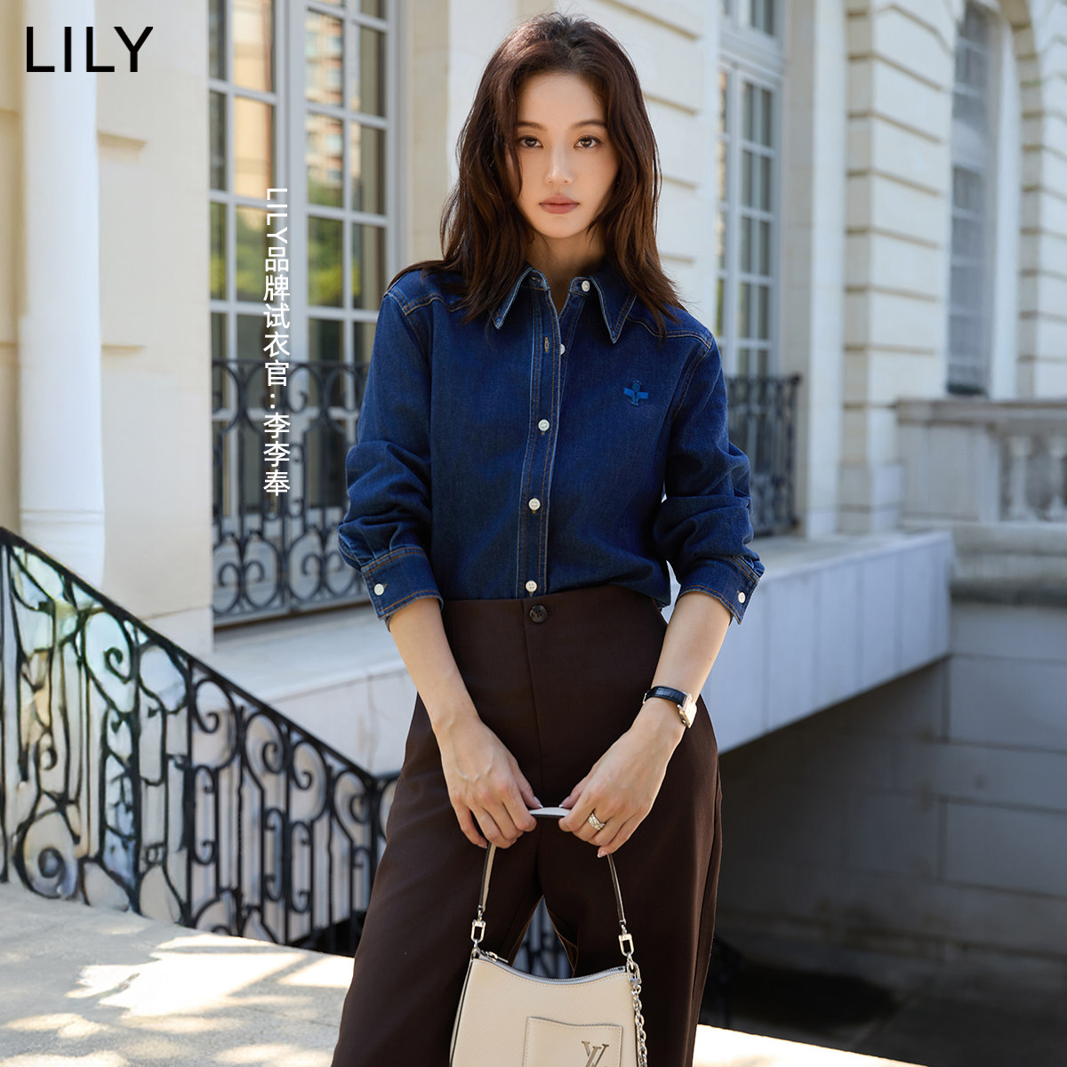 LILY2026秋新款复古丹宁经典刺绣正肩休闲百搭通勤牛仔衬衫外套女