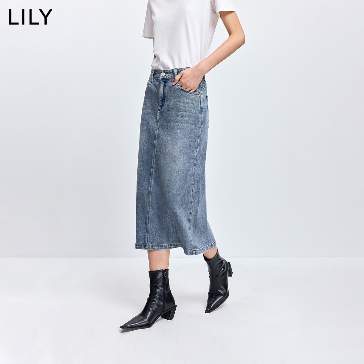 LILY2026春新款女装复古亮钻休闲通勤百搭直筒裙牛仔半身裙中长款