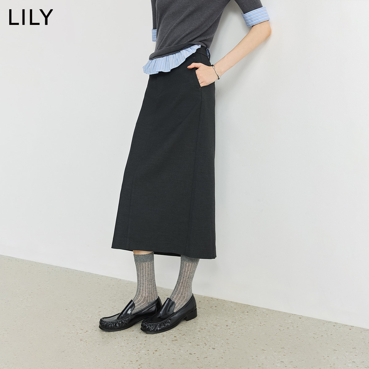 LILY2026秋新款女装格雷系宽松显瘦休闲通勤深色直筒裙半身裙长裙