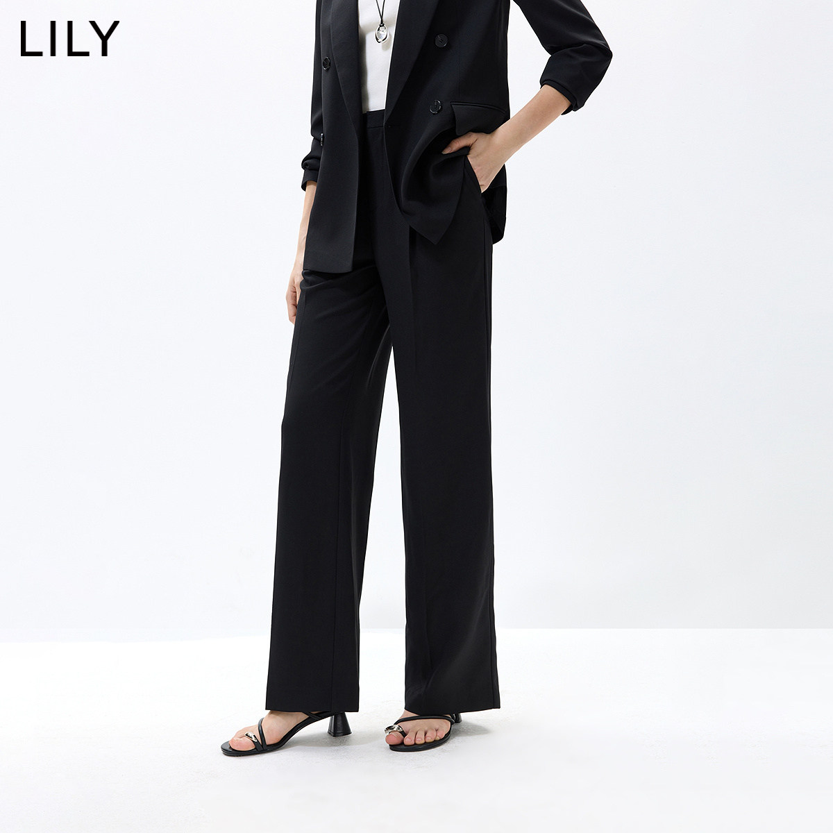 LILY2026秋新款简约松弛感弹力宽松休闲通勤纯色直筒阔腿裤女西裤