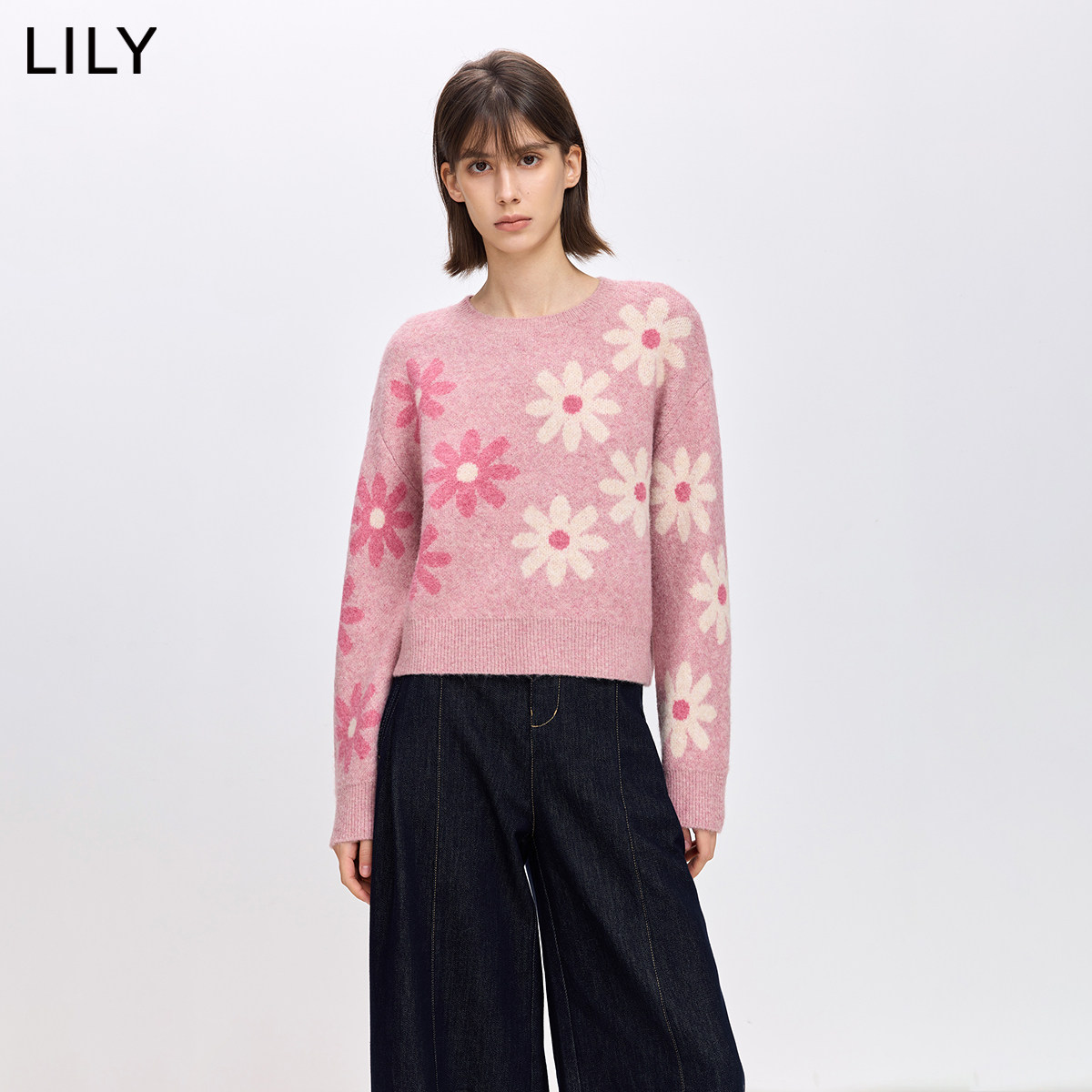 LILY2026春新款含羊毛撞色花朵提花软糯休闲圆领套头针织衫毛衣女