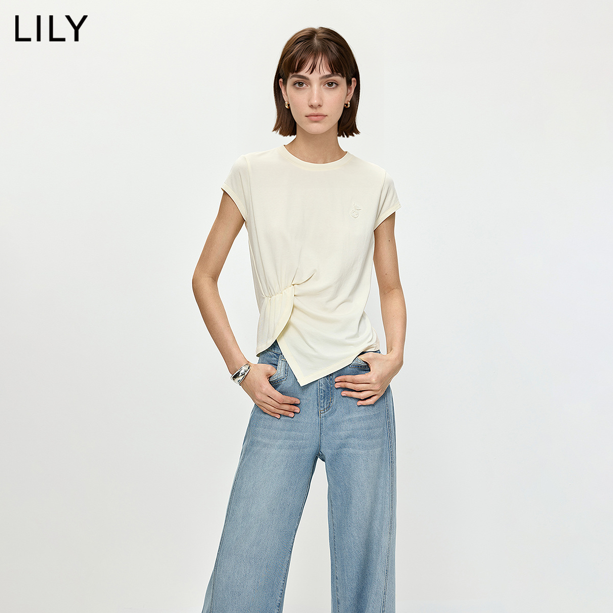 LILY2026夏新款女装莫代尔棉混纺不对称压褶收腰修身短袖T恤上衣