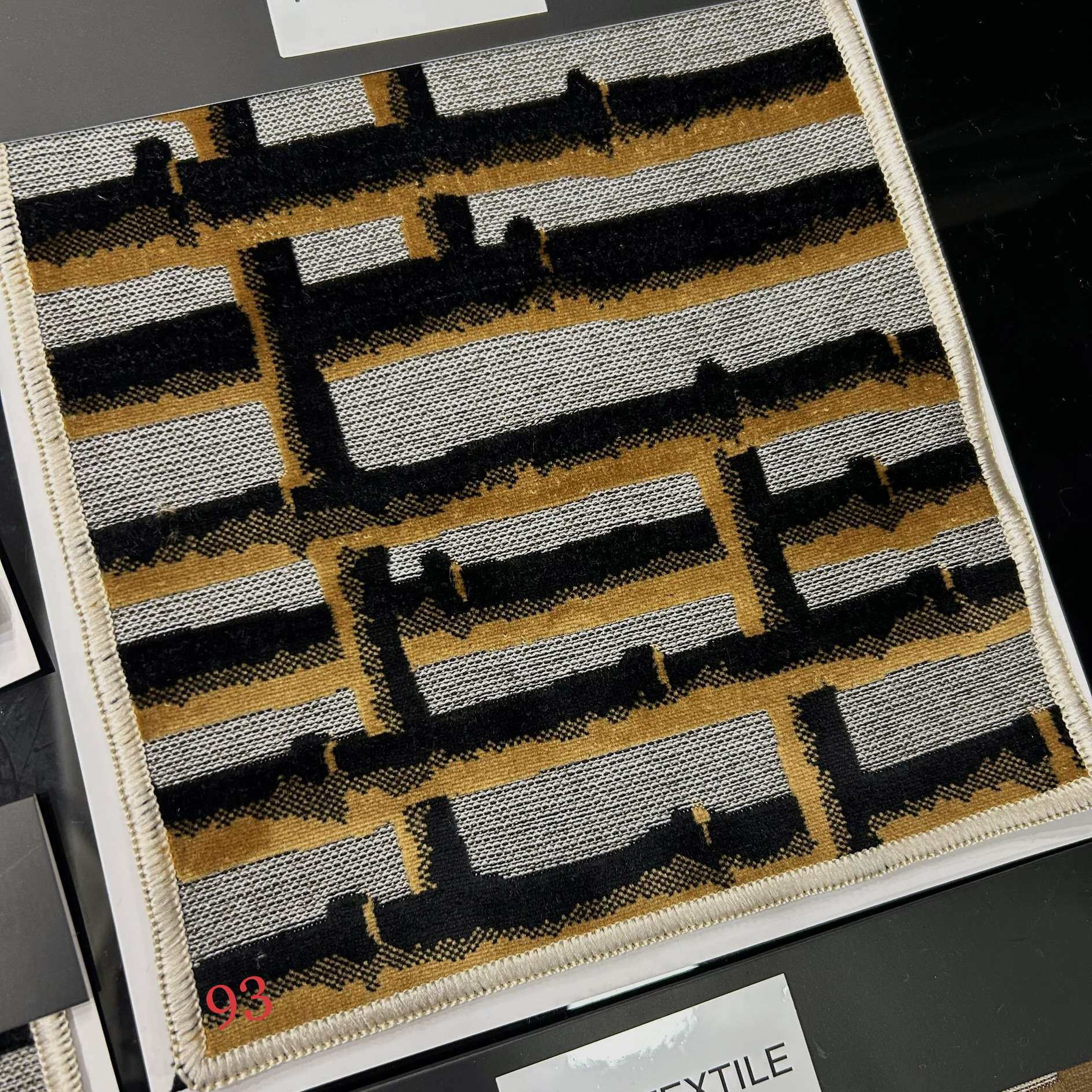 门幅140cm绒布凹凸提花仿割绒复合沙发布抱枕布样板房软装面料