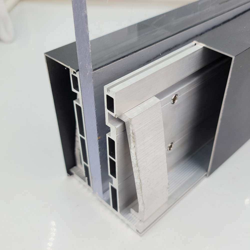 家用扶手明装玻璃卡槽护栏U型槽栏杆铝合金型材固定槽无框阳台