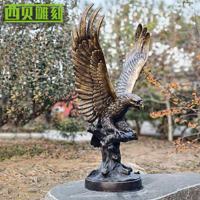 户外广场大型铜老鹰雕塑 大鹏展翅翱翔主题纯铜景观动物标志摆件