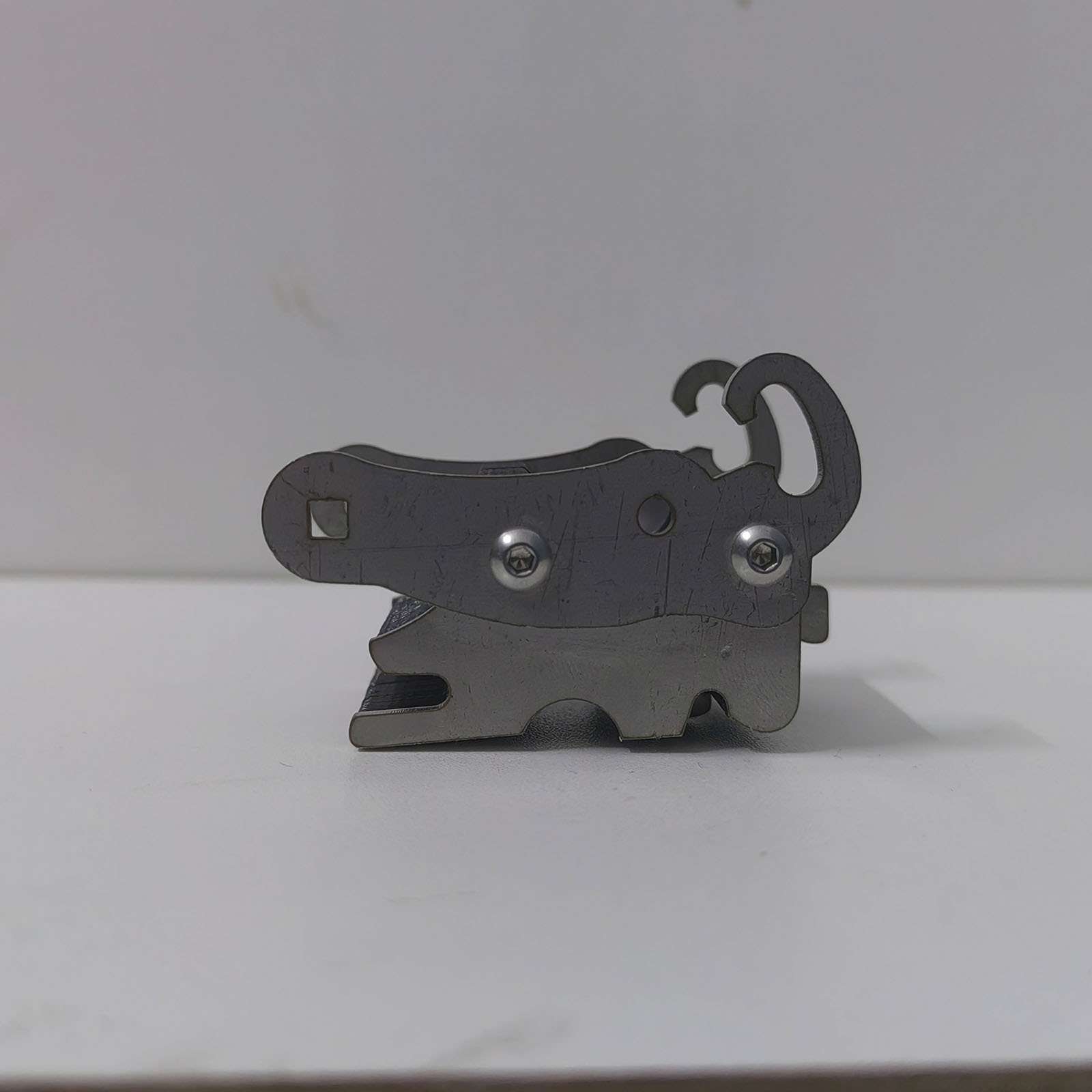 用于汇纳350/550/560/580/592/593/594/1580 RC的金属手动换斗器