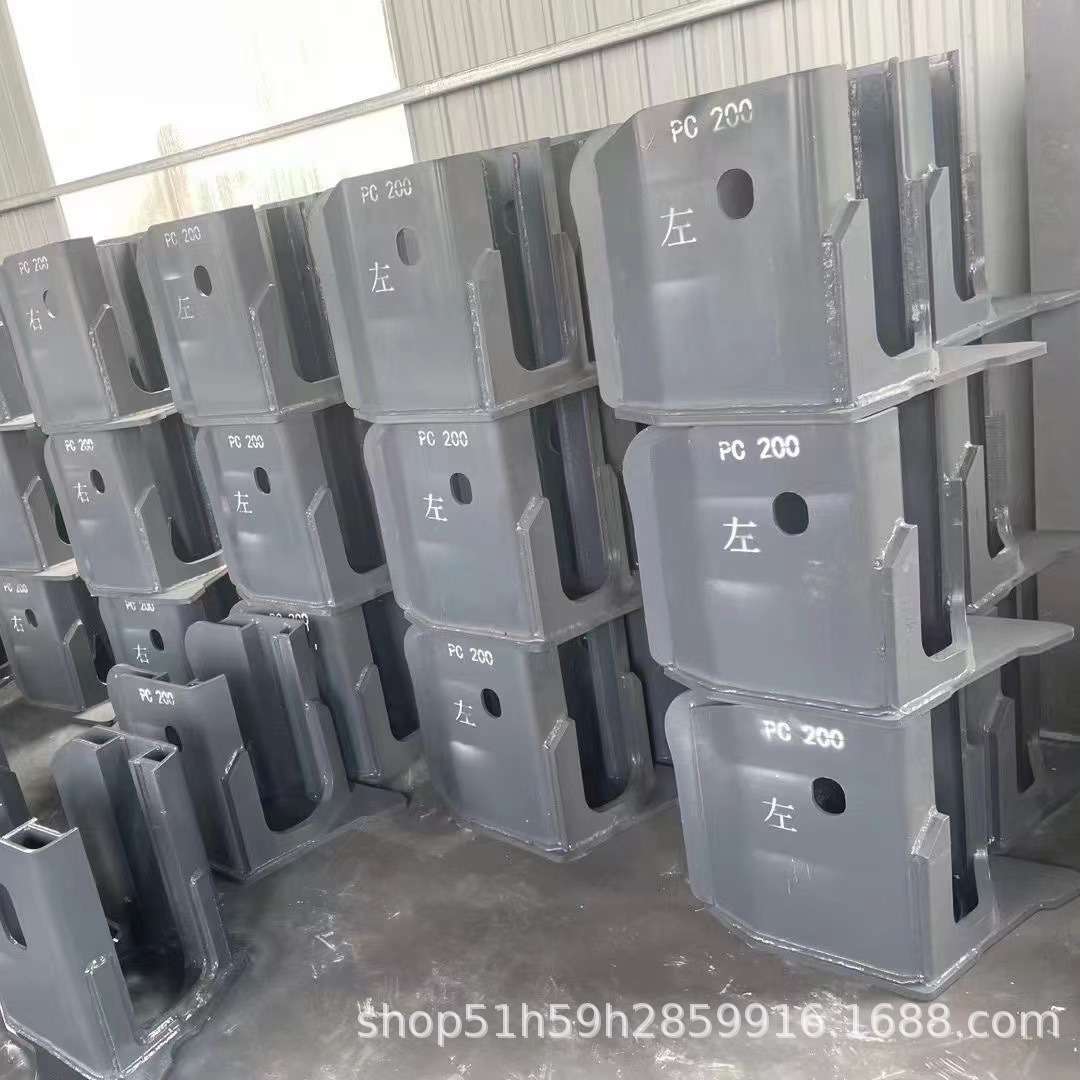 现货供应沃尔EC挖掘机200 210 220 250 300引导轮前叉 护链器 架