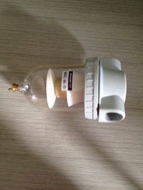 厂家批发喷砂机精密过滤器,精密过滤杯,油水分离器,价格便宜。