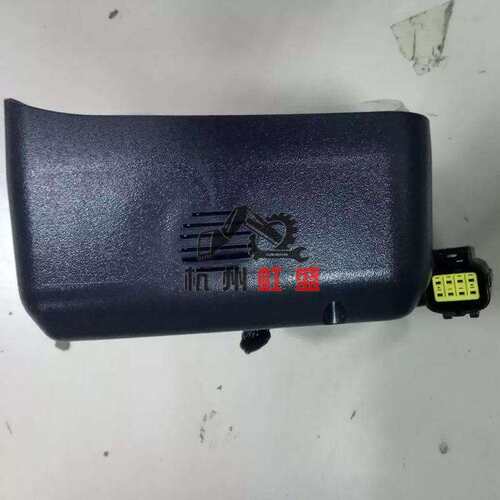 适用显示屏 现代LC300-9H/R145E 现代显示屏 件号21Q6-30104