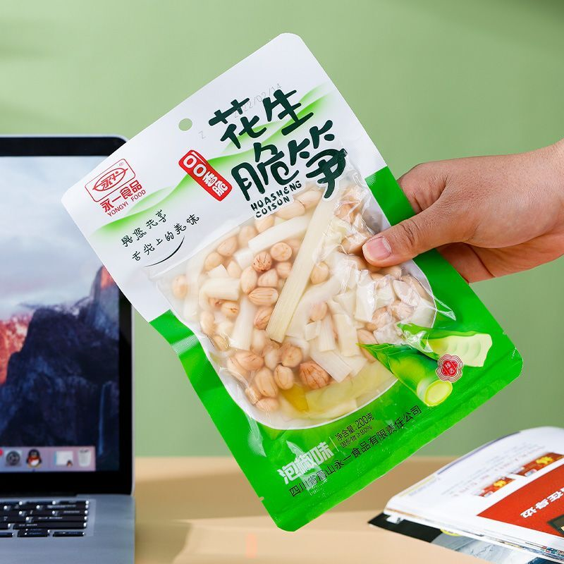 花生脆笋大袋装四川特产新鲜泡椒风味竹笋干零食小吃批发