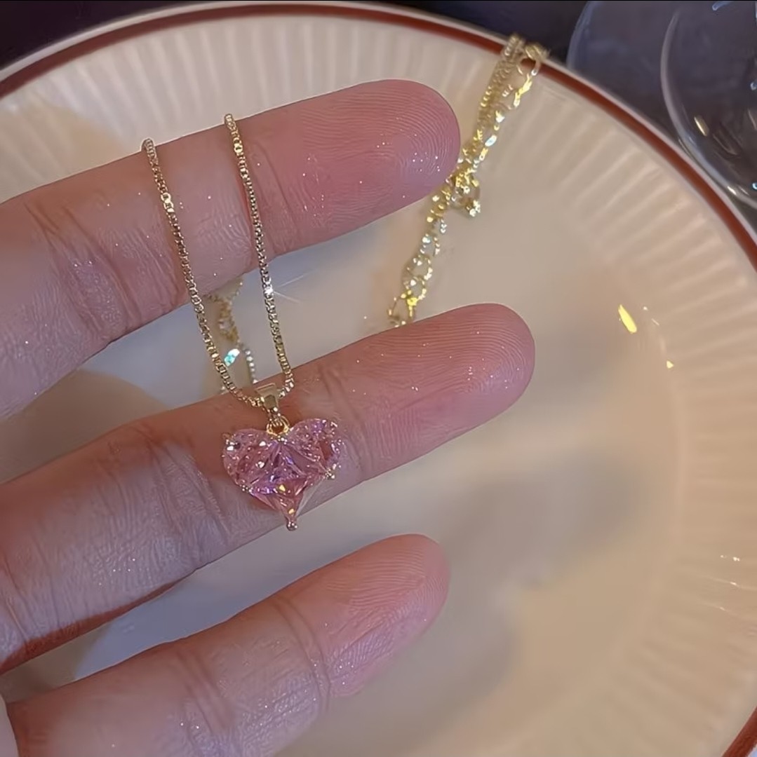 YIS运动粉色爱心锆石项链女轻奢小众设计感闪钻心形锁骨链劲链