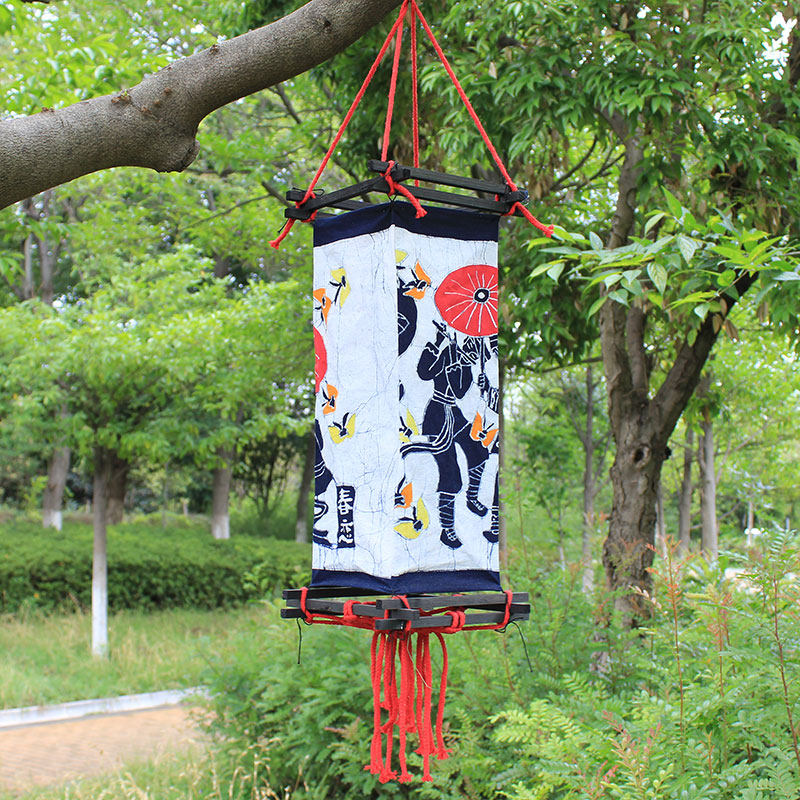 木架蜡染灯笼春恋云南工艺品餐厅庭院装饰布艺不发光宫灯手工灯罩