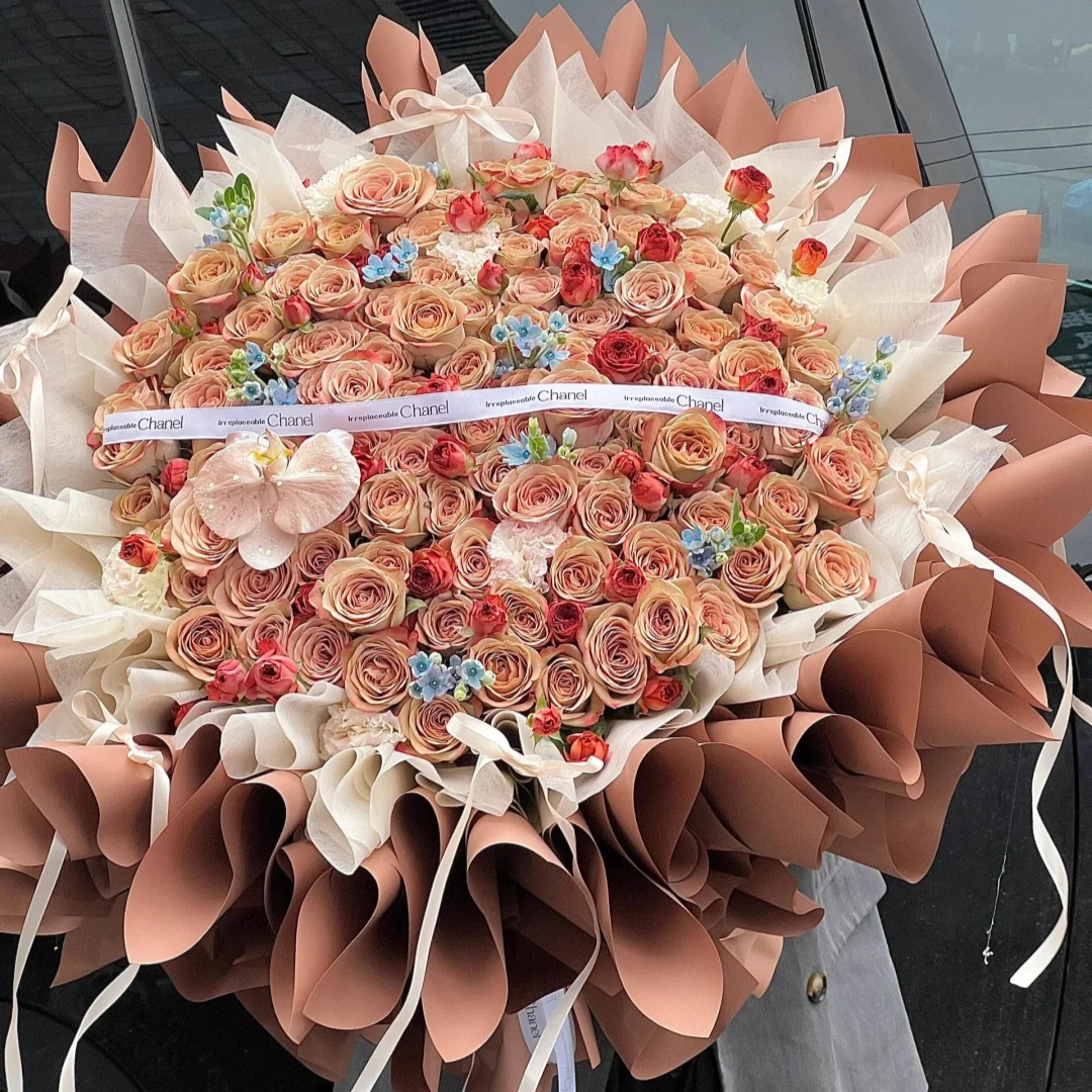 深圳33朵卡布奇诺玫瑰花束鲜花速递同城北京上海广州南京生日成都