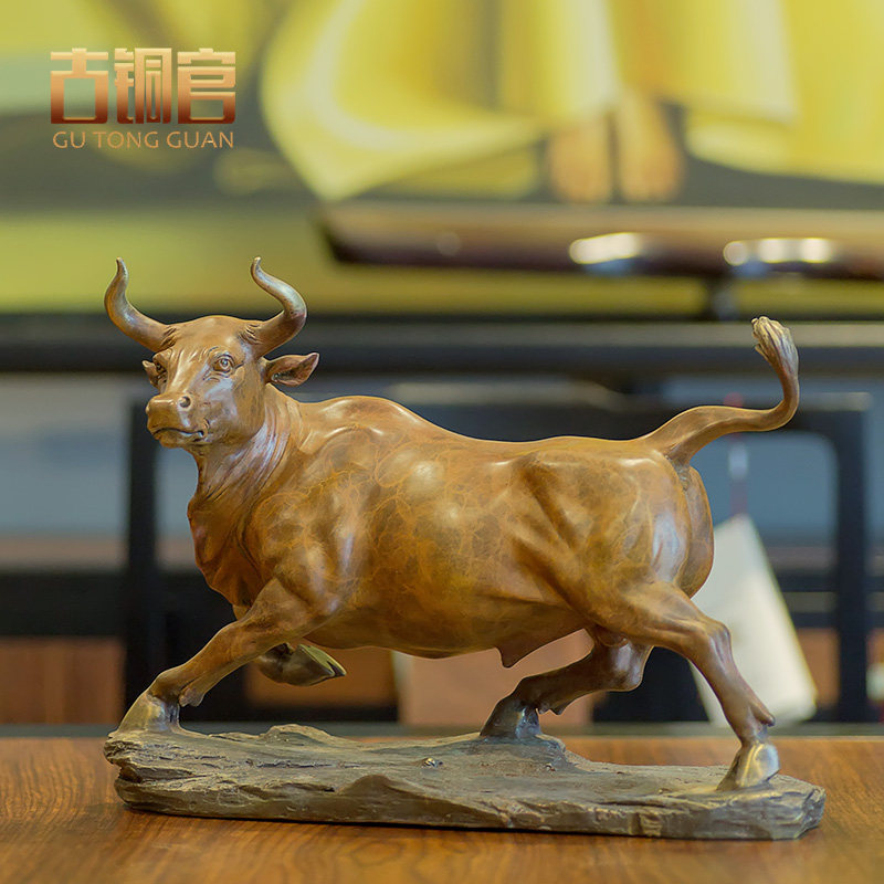 铜牛摆件牛年吉祥物牛转乾坤客厅玄关酒柜工艺品乔迁店铺开业礼品