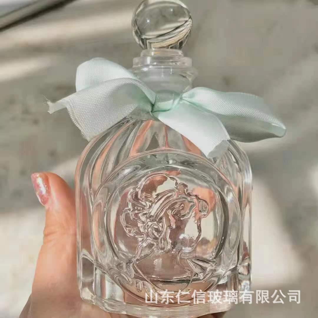 复古浮雕玻璃瓶香薰瓶收纳糖果玻璃瓶子带盖密封空透明迷你玻璃瓶