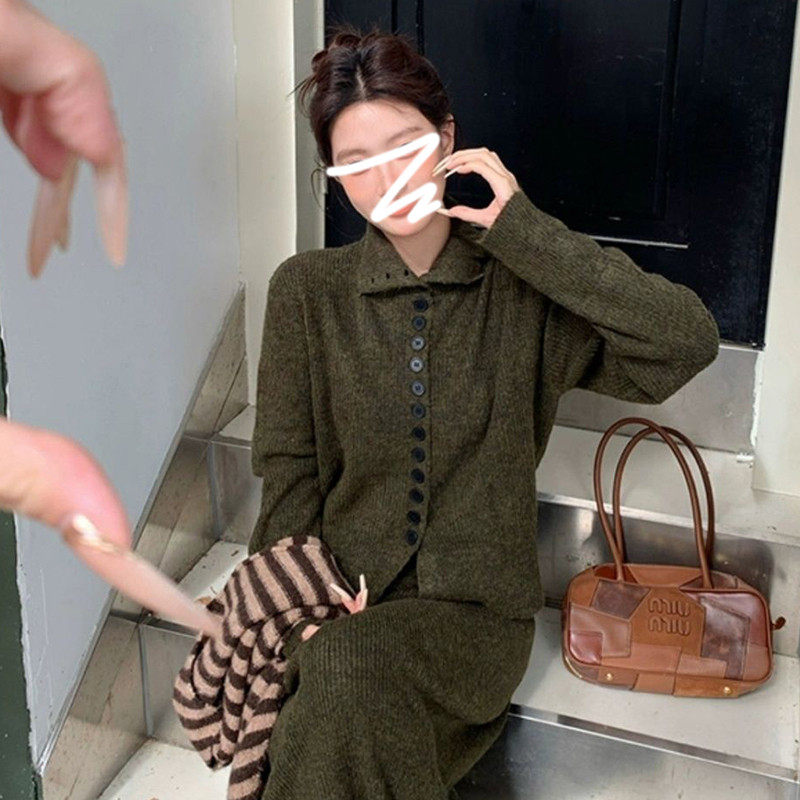 慵懒风毛衣针织连衣裙子女2026新款秋冬季高级感别致绝美套装长裙