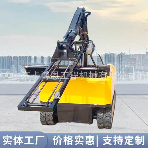 履带式光伏板清洁机光伏电站光伏板清洁机器太阳能板清洗机器人