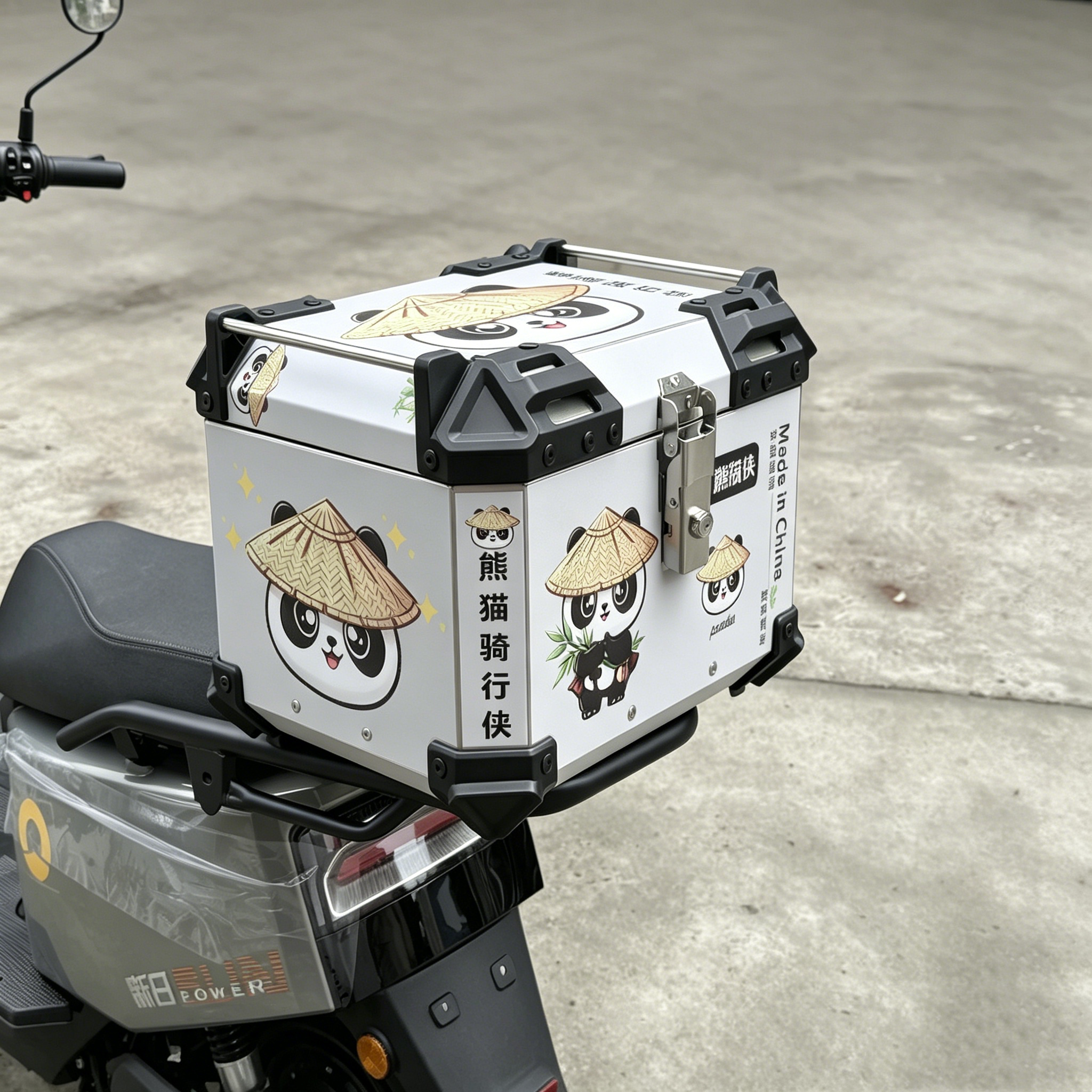 顺丰入户不锈钢摩托车尾箱内衬