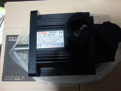 沈阳数控CAK5085 GSK 广数交流伺服电动机130SJT-M050D(A2)