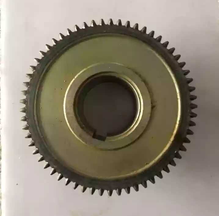 大连数控6150车床主轴箱齿轮拨叉皮带轮花键轴螺母换挡手柄Z61