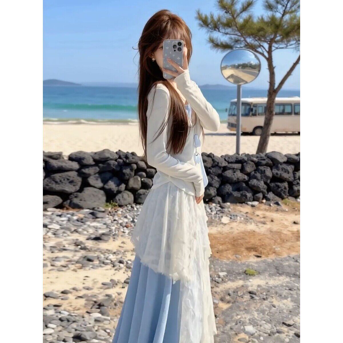 韩系巨好看穿搭一整套春季2026新款白色连衣裙子女长裙三件套装