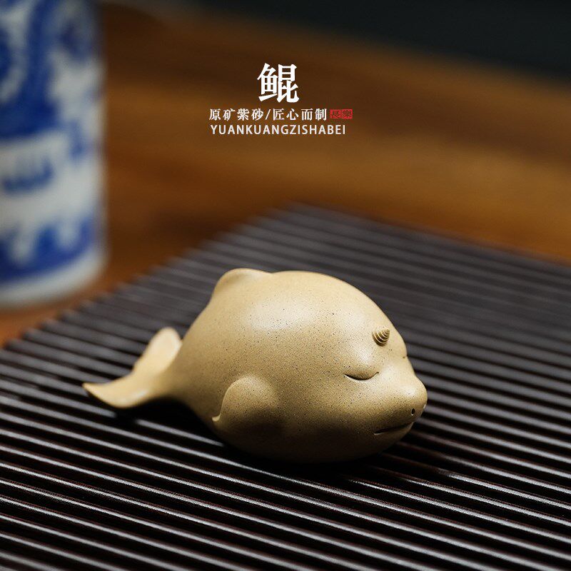 紫砂茶宠摆件精品可养名家孙易鱼鲸鱼鲲可爱萌茶桌上摆饰大鱼海棠
