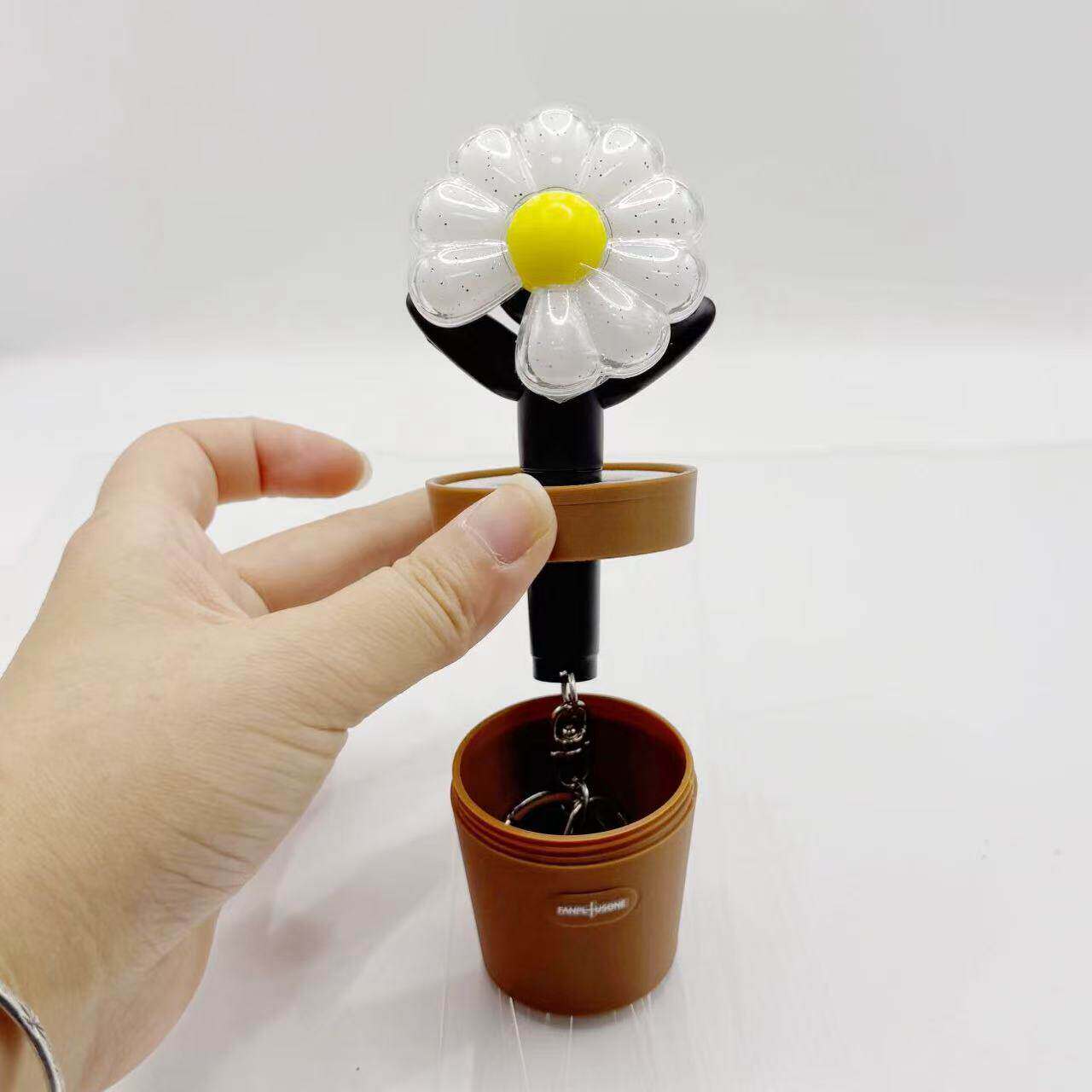 权志龙钥匙扣花盆应援棒