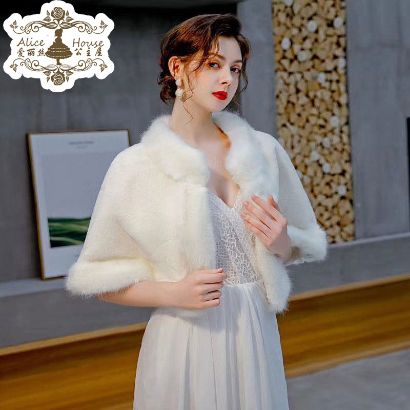 新娘婚纱披肩2026冬季新款结婚礼服加厚毛外套韩版毛毛领斗篷披风