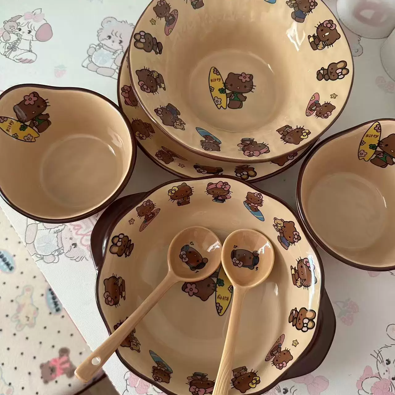 哈喽kitty黑皮碗卡通可爱冲浪猫家用陶瓷餐具饭碗盘子宿舍泡面碗