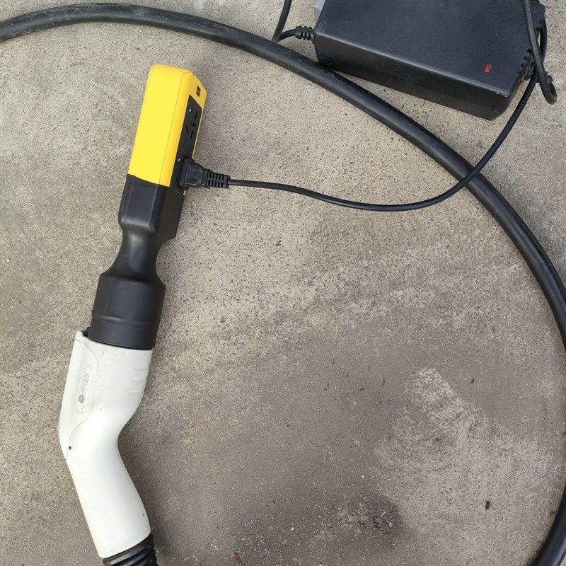 充电桩取电器转换插头新能源电摩220V电动车房车转换器交流取电器