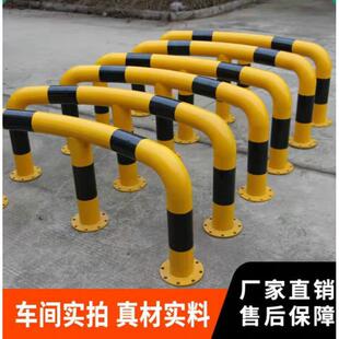 加油站防撞护栏M型弧形防撞柱U型挡车器水泥挡车杆钢管警示柱