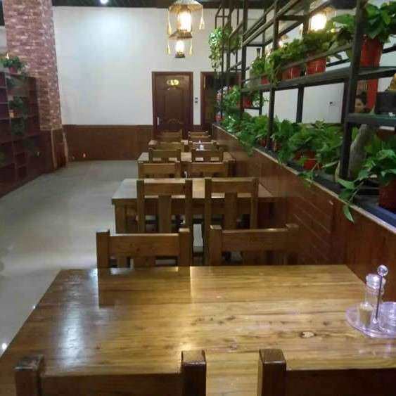 酒店家具生产厂家 老榆木桌椅 饭店火锅桌  厂家 餐饮实木餐桌